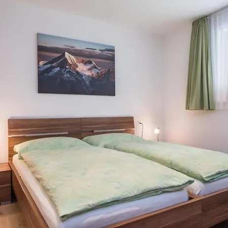 Ferienwohnung Monte Rosa Skiinskiout *
